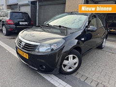 Dacia Sandero - 1.2 Blacklineb AIRCO NAVI NAP APK HANDEL PRIJS