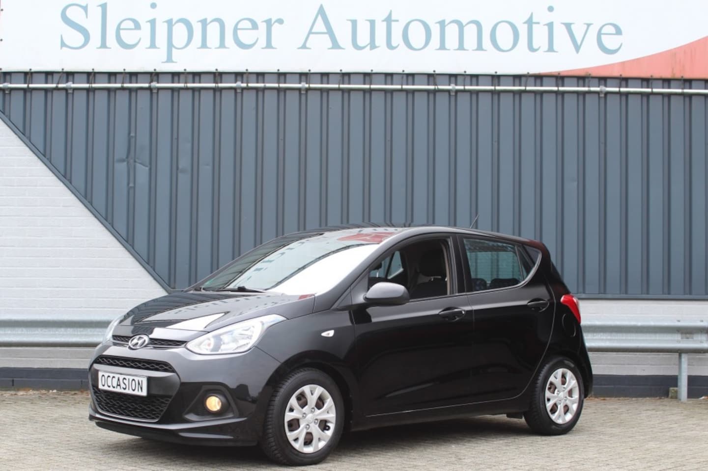 Hyundai i10 - 1.0 Classic / Airco / 5 deurs/ Nette Auto!! - AutoWereld.nl