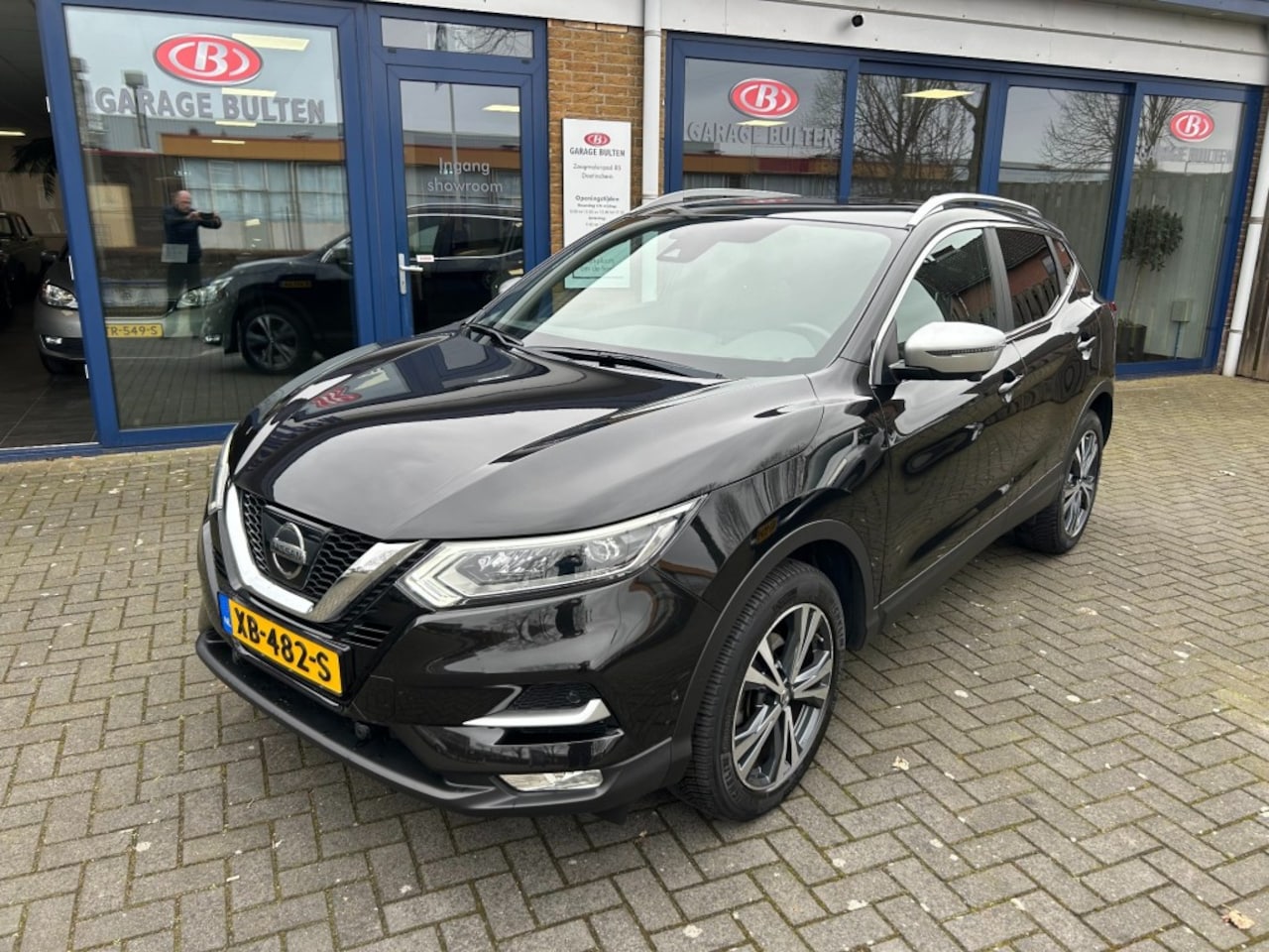 Nissan Qashqai - 1.2 TEKNA +. Geen bijkomende kosten! Nederlandse auto - AutoWereld.nl