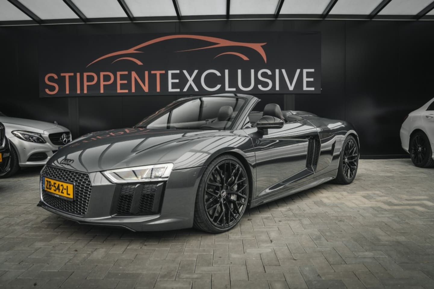 Audi R8 - FULLOPTION, CARBON, STOELVERW - AutoWereld.nl