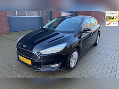 Ford Focus - 1.0 Edition turbo navigatie APK 01-05-2027
