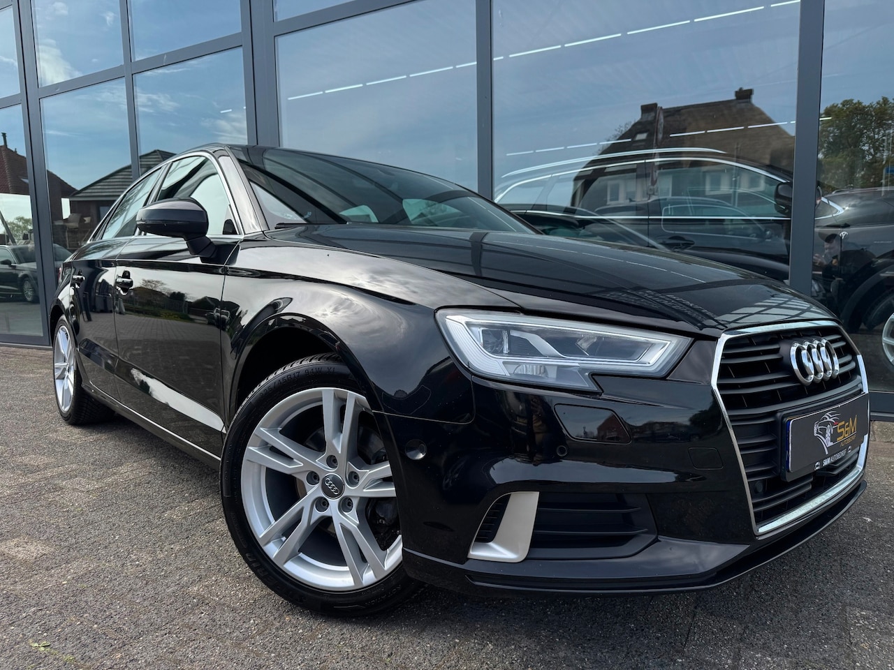 Audi A3 Limousine - 1.4 TFSI CoD Design Pro Line Plus 1.4 TFSI CoD Design Pro Line Plus Pano. Carplay - AutoWereld.nl