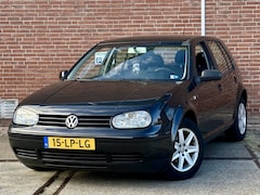 Volkswagen Golf - 1.6 Trendline |Airco |Nieuwe APK |CruiseC