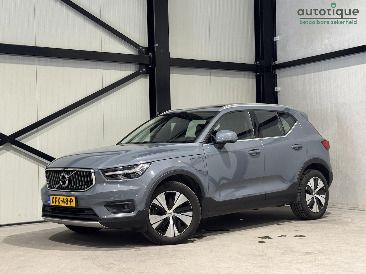 Volvo XC40 - 1.5 T5 Recharge Inscription Expression | panorama | carplay | stoel/stuurverwarming | - AutoWereld.nl