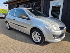 Renault Clio - 1.2-16V Expression