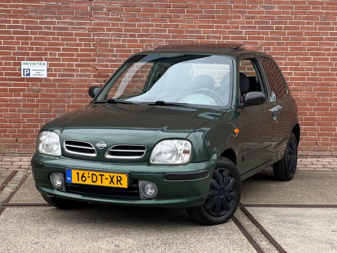 Nissan Micra - 1.3 Lima |Automaat |Stuurbkr |Schuifdak - AutoWereld.nl
