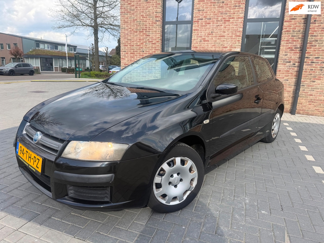Fiat Stilo - 1.6-16V Racing 1.6-16V Racing - AutoWereld.nl