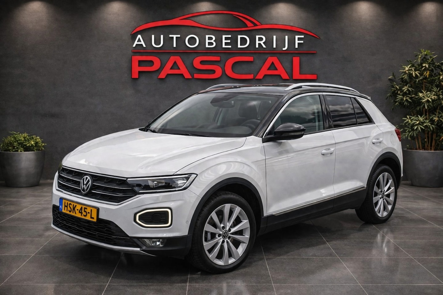 Volkswagen T-Roc - 1.5 TSI Life aut.- IQ Light-Ergoactive- - AutoWereld.nl