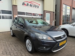 Ford Focus - 2.0 Titanium Airco Cruise PDC Climate Control