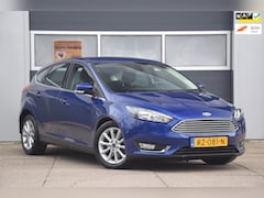 Ford Focus - 1.5 Titanium CAMERA/APPLE CARPLAY/VERWARMDE VOORRUIT