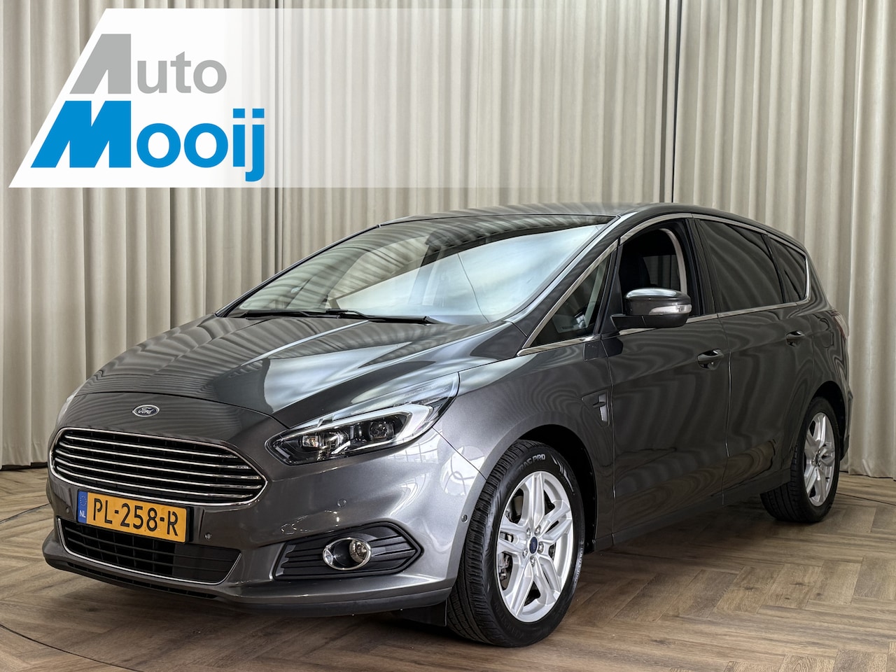 Ford S-Max - 1.5 Titanium Gereviseerde Motor / Org.NL! / Carplay / LED / Cruise / Stoelverwarming / 18' - AutoWereld.nl