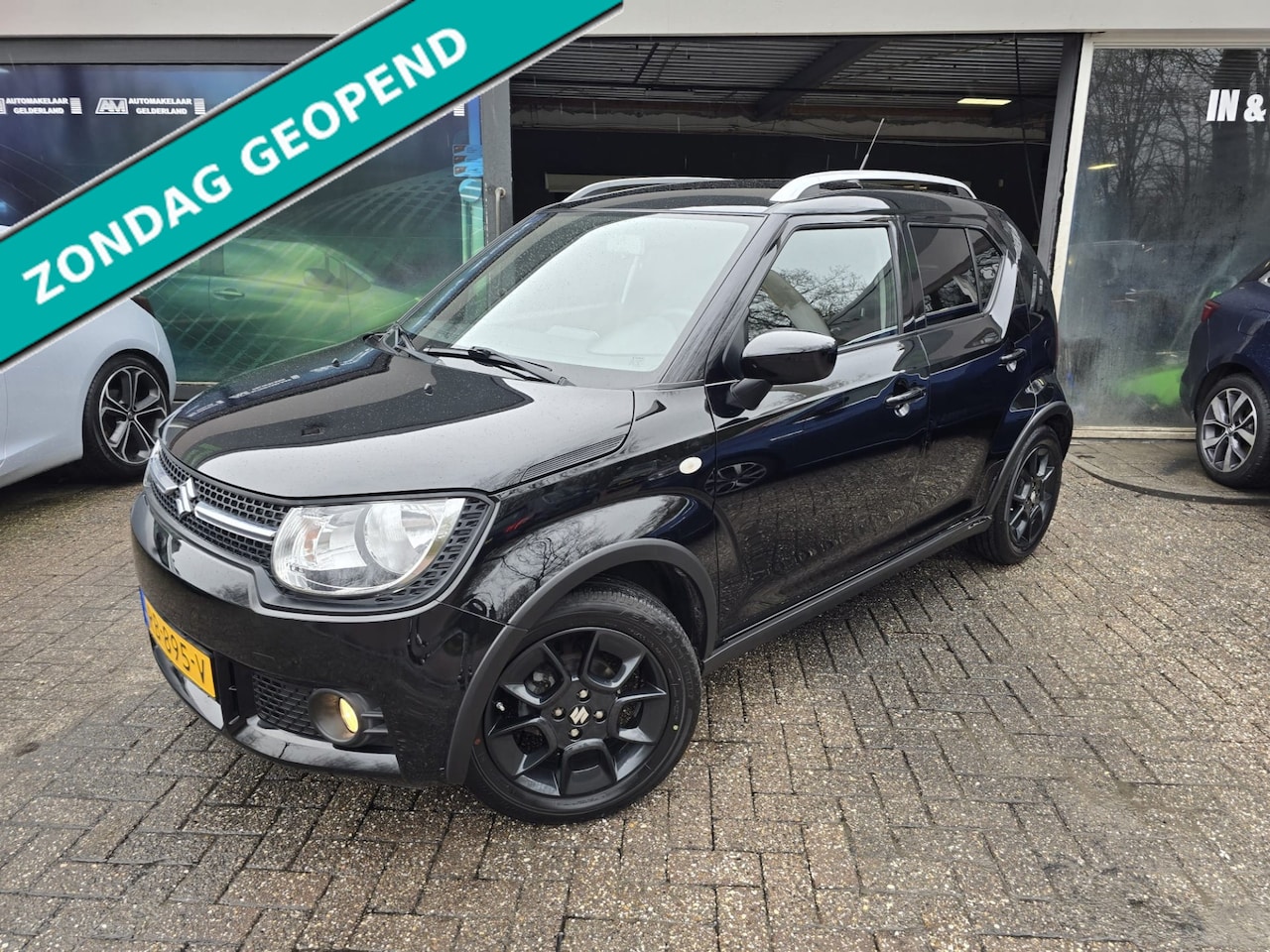 Suzuki Ignis - 1.2 Rhino | 2E EIGENAAR | 12MND GARANTIE | CAMERA | STOELVERWARMING | NAVI | LMV | - AutoWereld.nl
