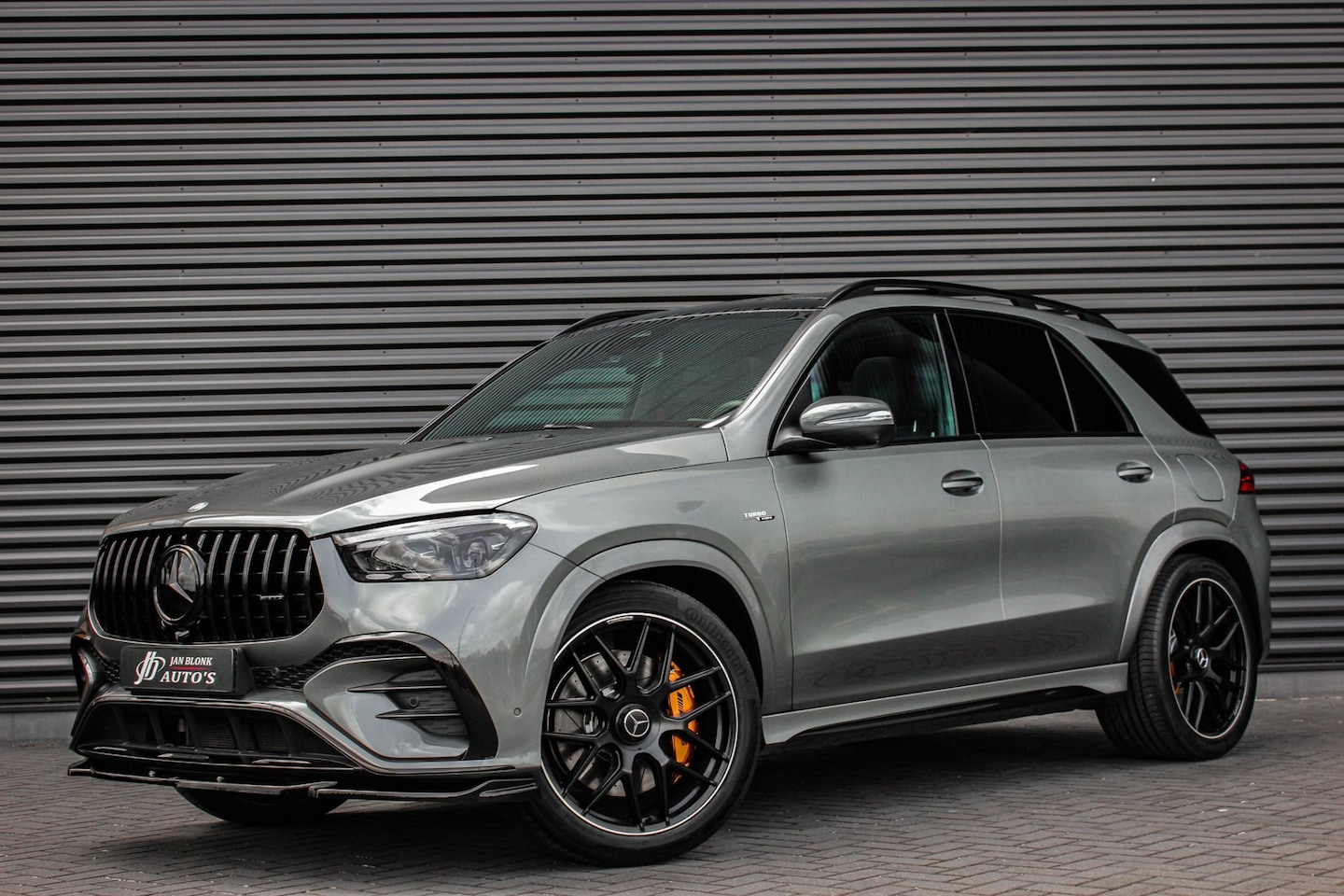 Mercedes-Benz AMG GLE - 53 Hybrid 4MATIC+ NIGHT EDITION / LUCHTVERING / TREKHAAK / BURMESTER / FULL / DEALER AUTO/ - AutoWereld.nl