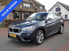 BMW X1 - 2.0i / SPORTLEER / HEAD-UP / TREKHAAK