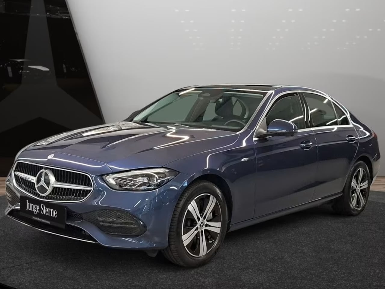 Mercedes-Benz C-klasse - 300e AVANTGARDE ** HIGH LED, NAVI+, PANORAMA, MEMORY, ACC ** 1e EIG - Ex MB-AG - € 21.000, - AutoWereld.nl