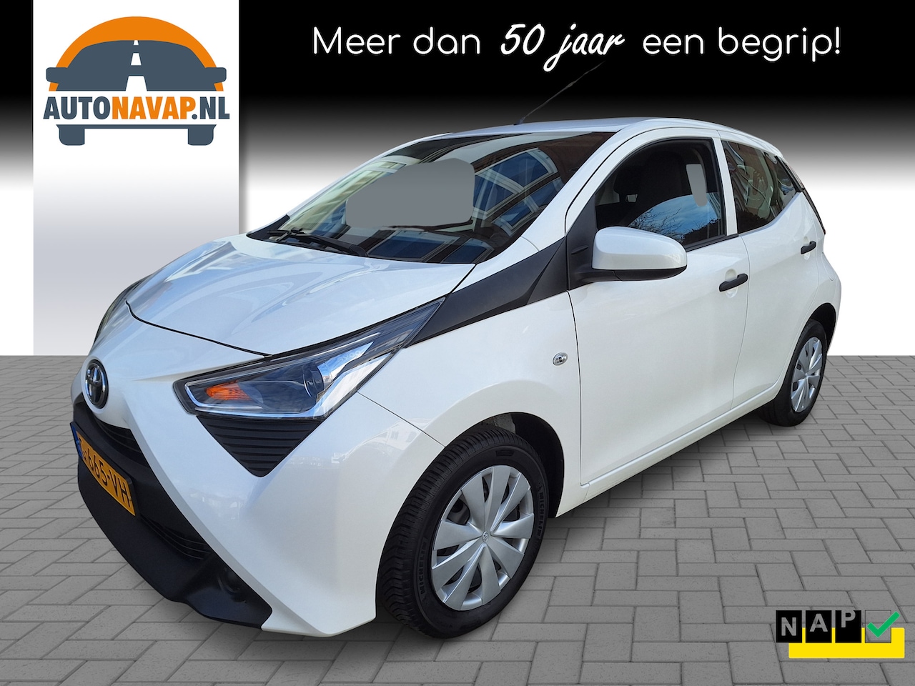 Toyota Aygo - 1.0 VVT-i X-Fun 5Drs /Airco/Bluetooth/Led/Garantie - AutoWereld.nl