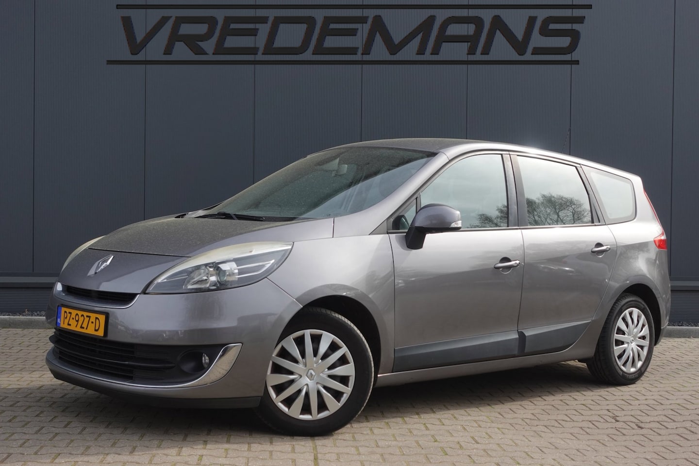 Renault Grand Scénic - 1.5 dCi Expression 1.5 dCi Expression - AutoWereld.nl
