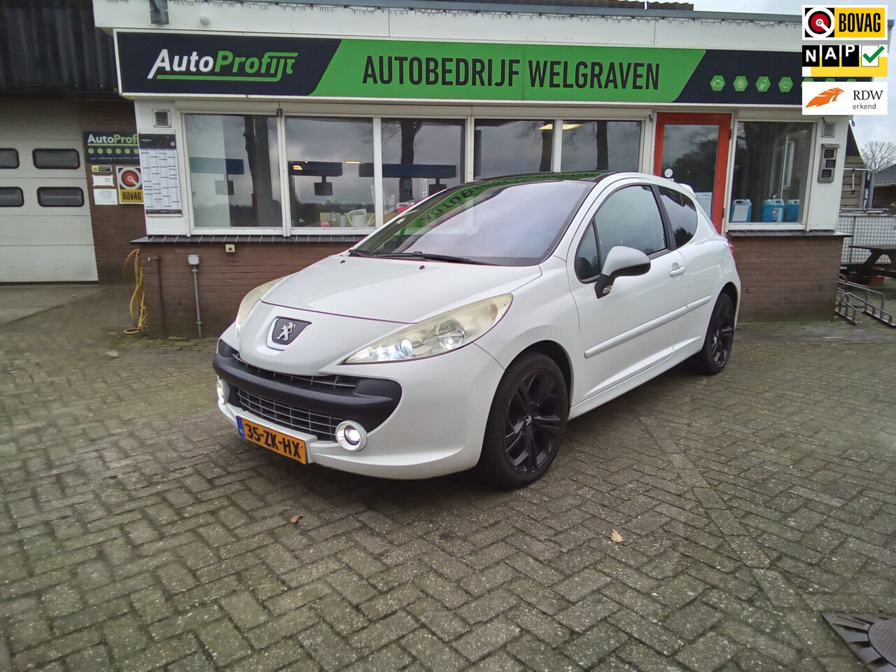 Peugeot 207 - 1.6-16V T Féline 1.6-16V T Féline - AutoWereld.nl