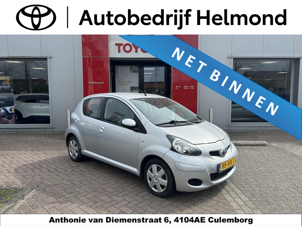 Toyota Aygo - 1.0-12V Comfort | Allweather banden | Airco | Perfecte eerste auto - AutoWereld.nl