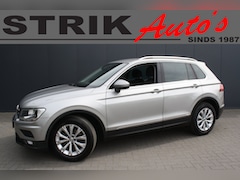 Volkswagen Tiguan - 1.5 TSI ACT Comfortline Business - RIJKLAAR - NAVIGATIE - PDC - TREKHAAK - 2e EIGENAAR