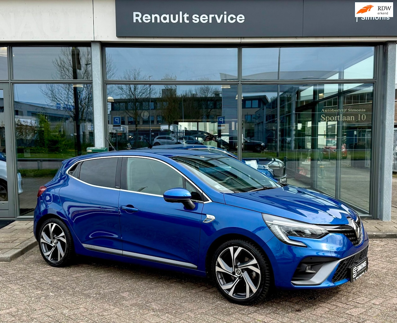 Renault Clio - 1.6 E-Tech Hybrid 140 R.S. Line | Bose Audio | 360 camera | Navi - AutoWereld.nl