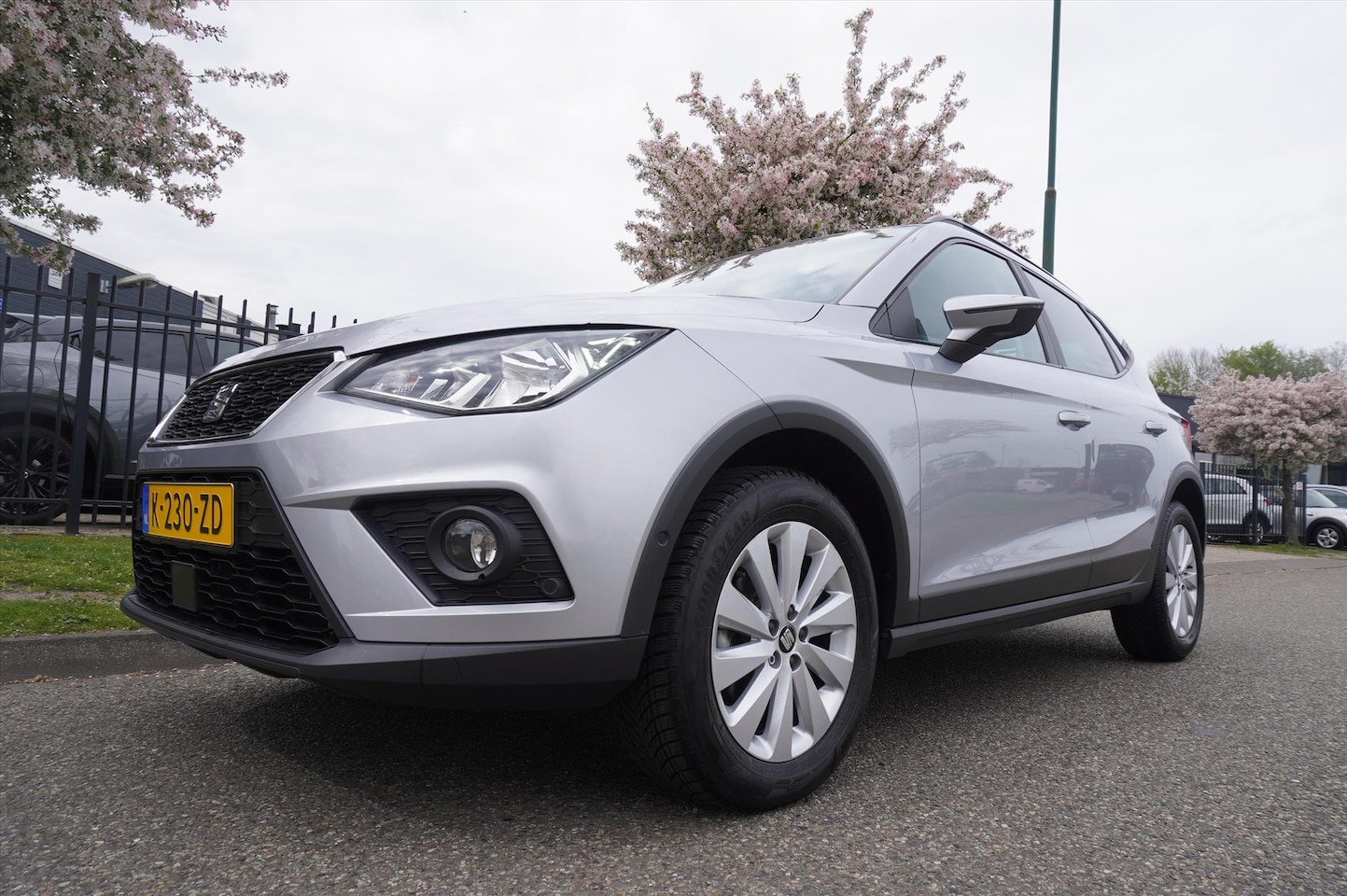 SEAT Arona - 1.0 TSI 110pk Style Business Intense Apple Carplay - AutoWereld.nl