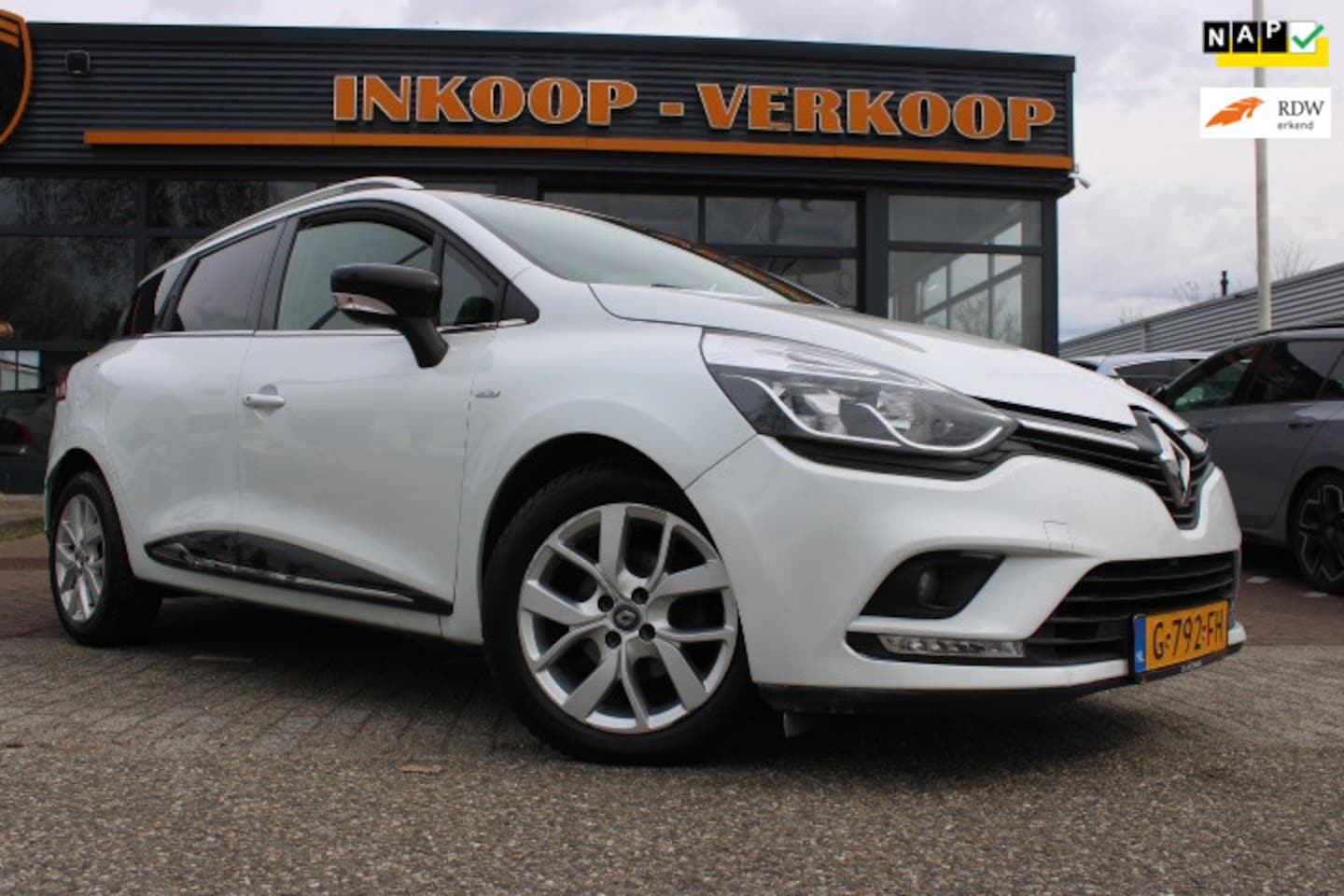 Renault Clio Estate - 0.9 TCe | Limited-Edition | Navi | PDC | Airco | Netjes | - AutoWereld.nl