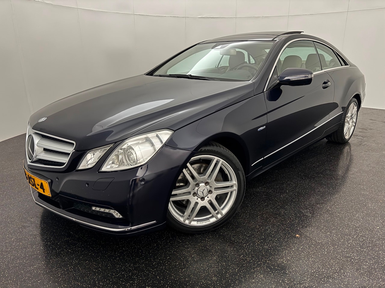 Mercedes-Benz E-klasse Coupé - 350 CGI AUT Elegance Pano/Cam - AutoWereld.nl