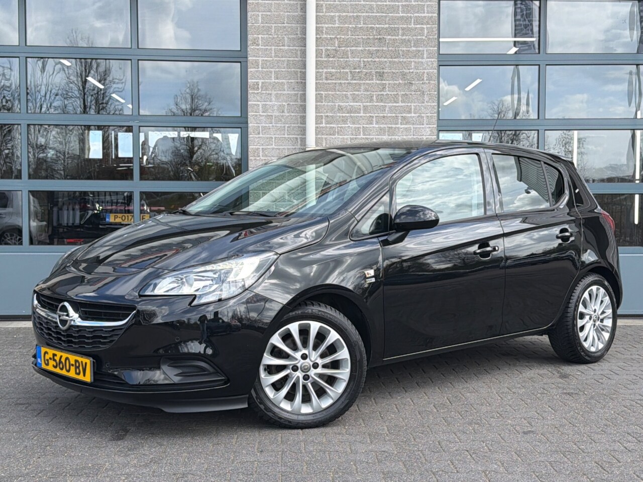Opel Corsa - 1.0 Turbo 120 Jaar Edition 1.0 Turbo 120 Jaar Edition - AutoWereld.nl