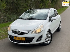 Opel Corsa - 1.2 EcoFlex Color Edition LPG | '' Nieuwe apk " + Airco + Cruise + Navi Nu € 2.450,
