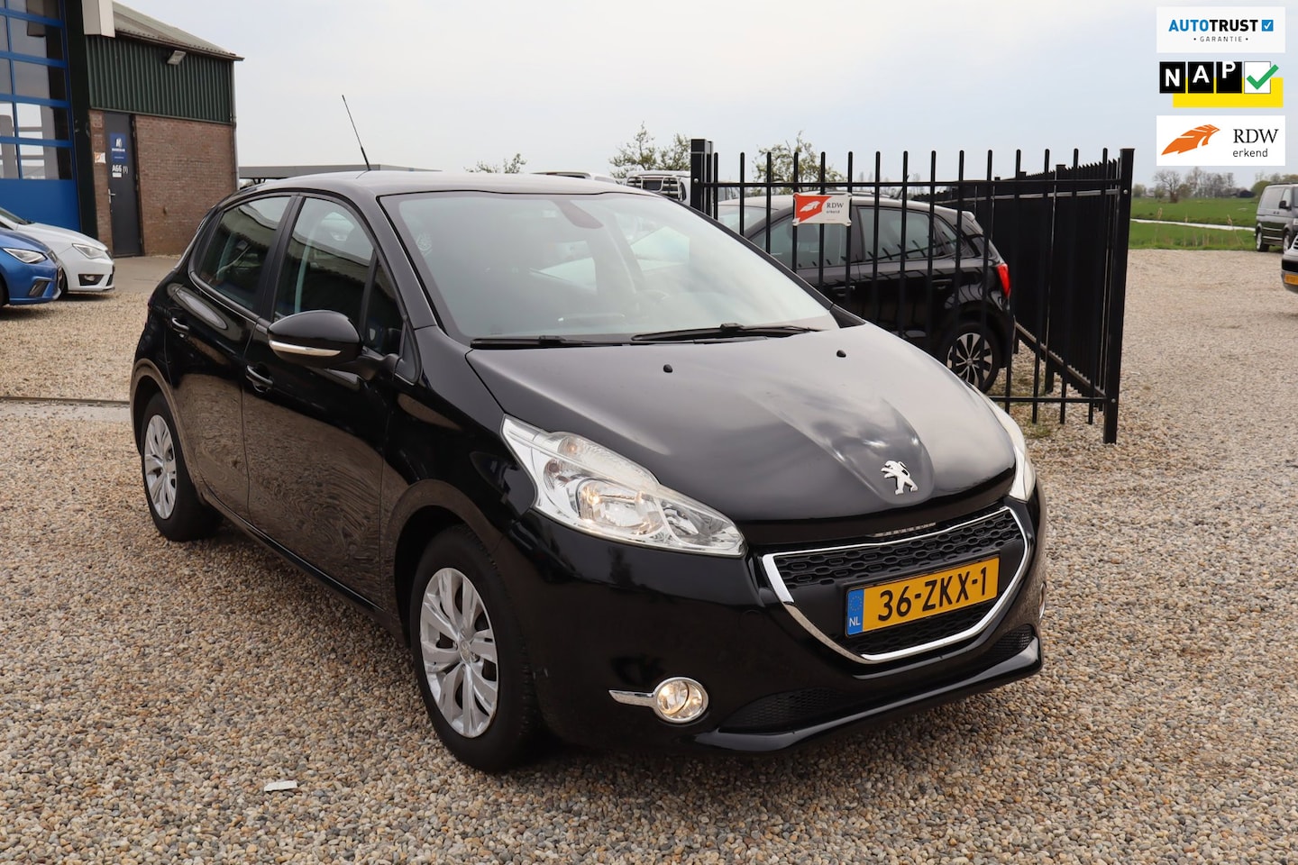 Peugeot 208 - 1.2 Vti Envy 1.2 VTi Envy - AutoWereld.nl