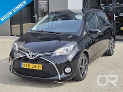 Toyota Yaris - 1.3 VVT-i Lounge Camera Mistl LM16