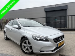 Volvo V40 - 1.6 D2 Momentum Sensoren|Clima|Leer|6 bak
