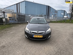 Opel Astra - 1.6 Edition