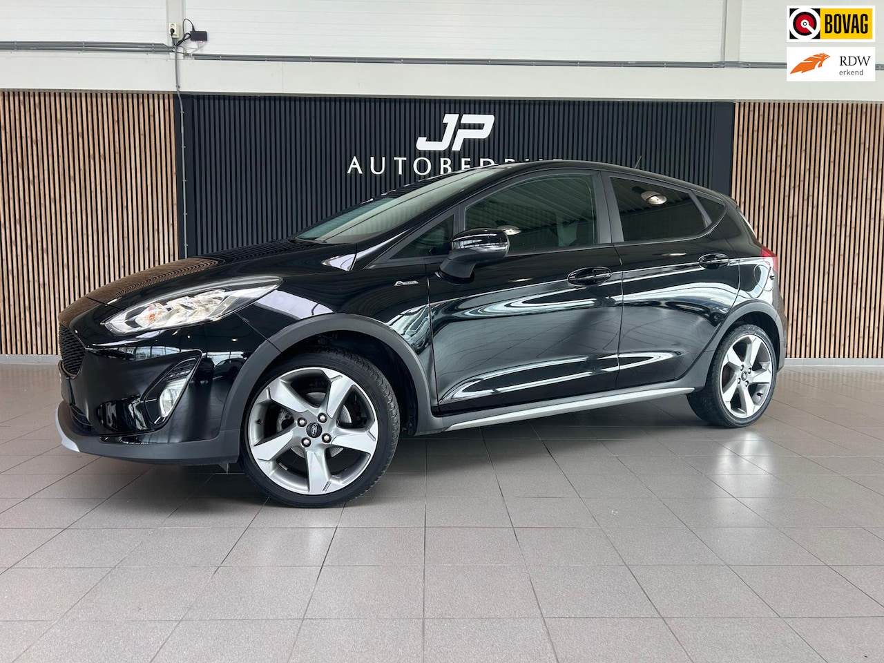 Ford Fiesta - 1.0 EcoBoost Active First Edition Stoelverwarming|PDC|17" LM VELGEN|APPLE CARPLAY|CRUISECO - AutoWereld.nl