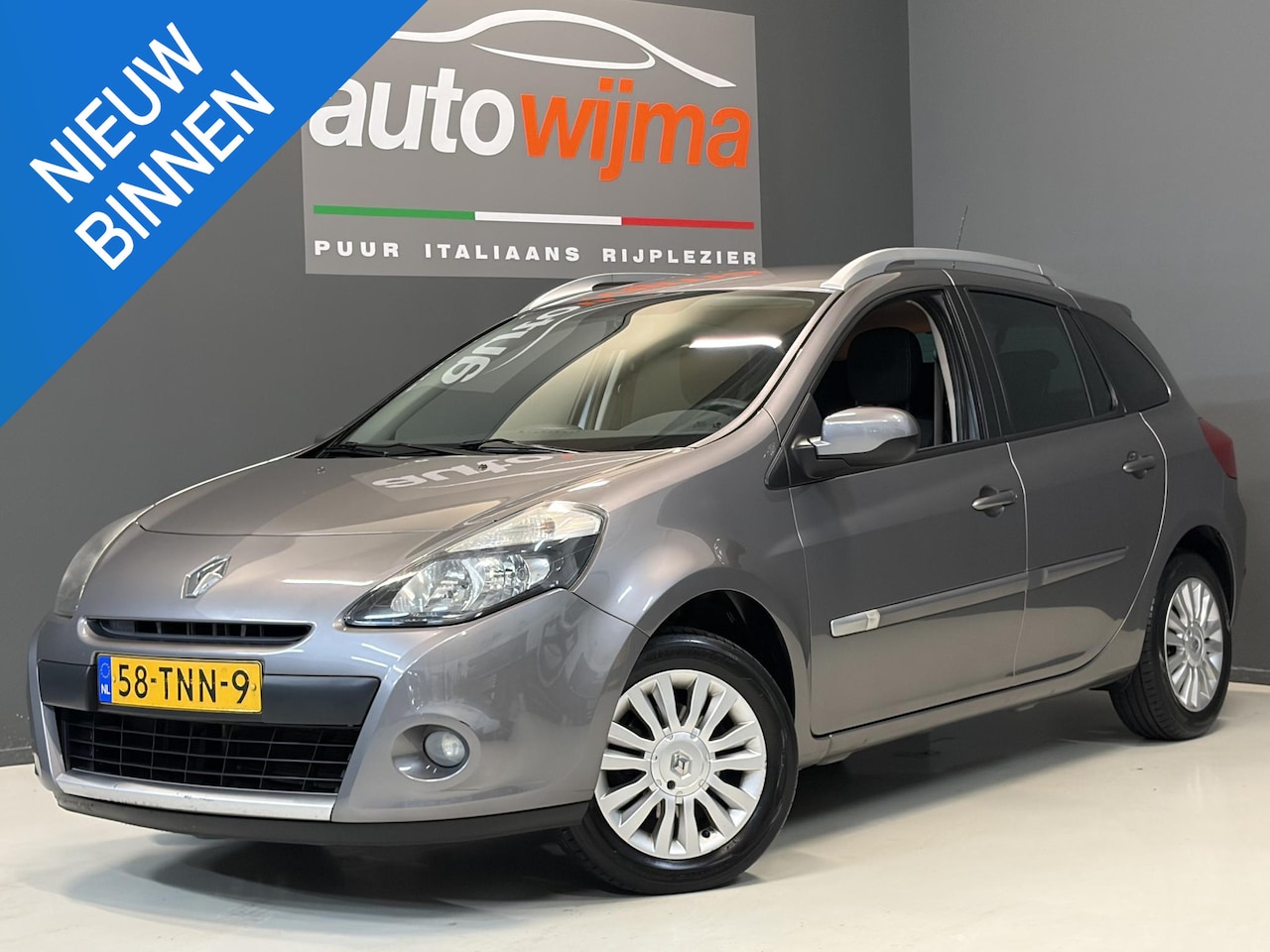 Renault Clio Estate - 1.2-16V Collection Airco, Trekhaak, Cruise control - AutoWereld.nl