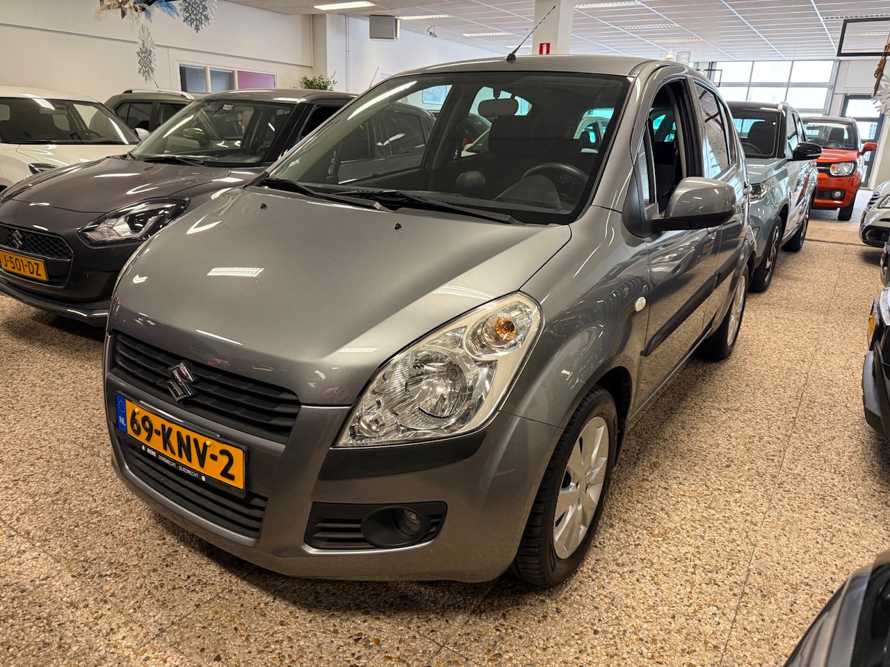 Suzuki Splash - 1.2 Exclusive | Airco | All Season | Dealer onderhouden - AutoWereld.nl