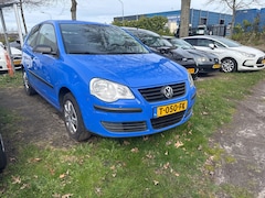 Volkswagen Polo - BWJ 2009 1.2 60 PK Easyline AIRCO | RADIO