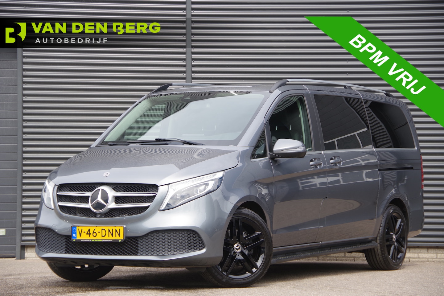 Mercedes-Benz V-klasse - 300d DC-5P AUT LED, LEDER, 2X SCHUIFDEUR, 360 CAMERA, ACC, STOELVERW.+KOELING, NAVI, TREKH - AutoWereld.nl