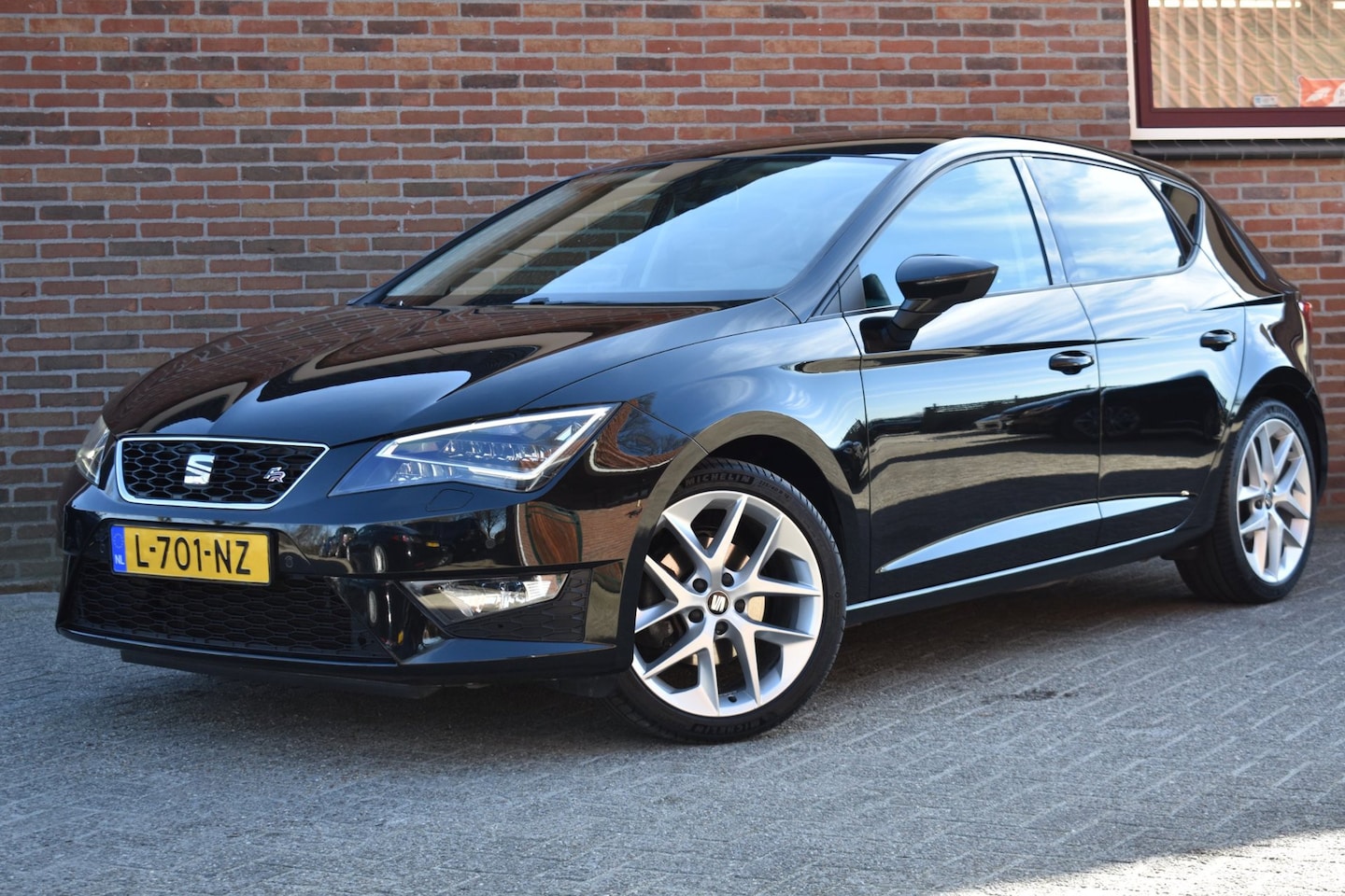 SEAT Leon - 1.4 EcoTSI FR '15 LED Navi Cruise Clima Inruil mogelijk - AutoWereld.nl