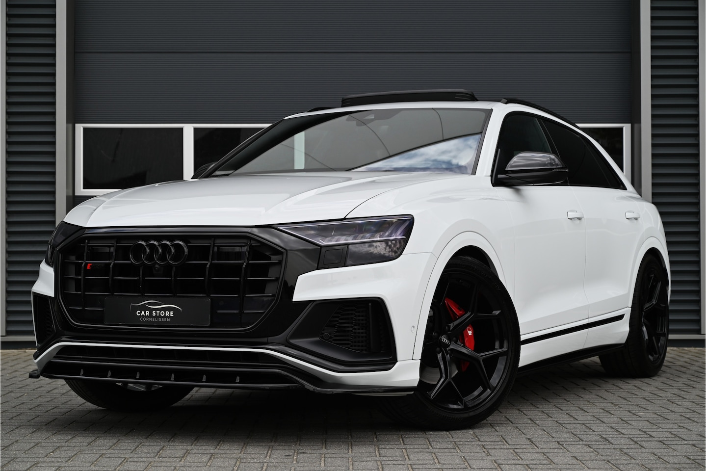 Audi Q8 - 55 TFSI QUATTRO / S-LINE / PANO / RS SEATS / B&O / LED MATRIX / SOFTCLOSE / HUD / NIGHTVIS - AutoWereld.nl