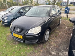 Volkswagen Polo - BWJ 2008 1.4-16V 81 PK Optive AIRCO | RADIO
