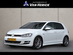 Volkswagen Golf - 1.4 TSI ACT R-Line 150Pk Automaat | Achteruitrijcamera | ACC | Trekhaak