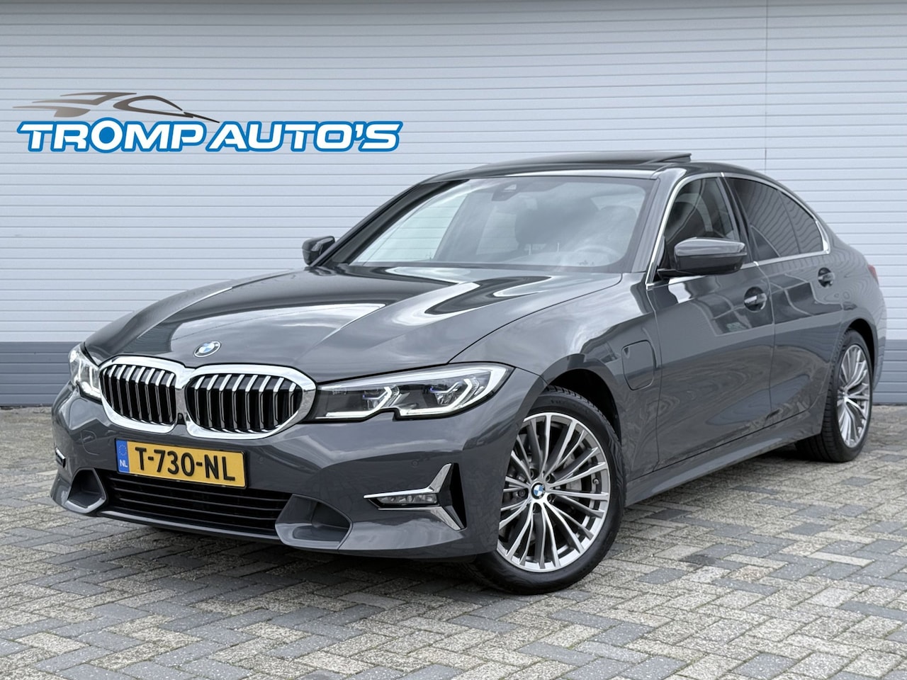 BMW 3-serie - 330e High Executive|INDIVIDUAL|LASER|H&K|DAKJE|LEER| - AutoWereld.nl