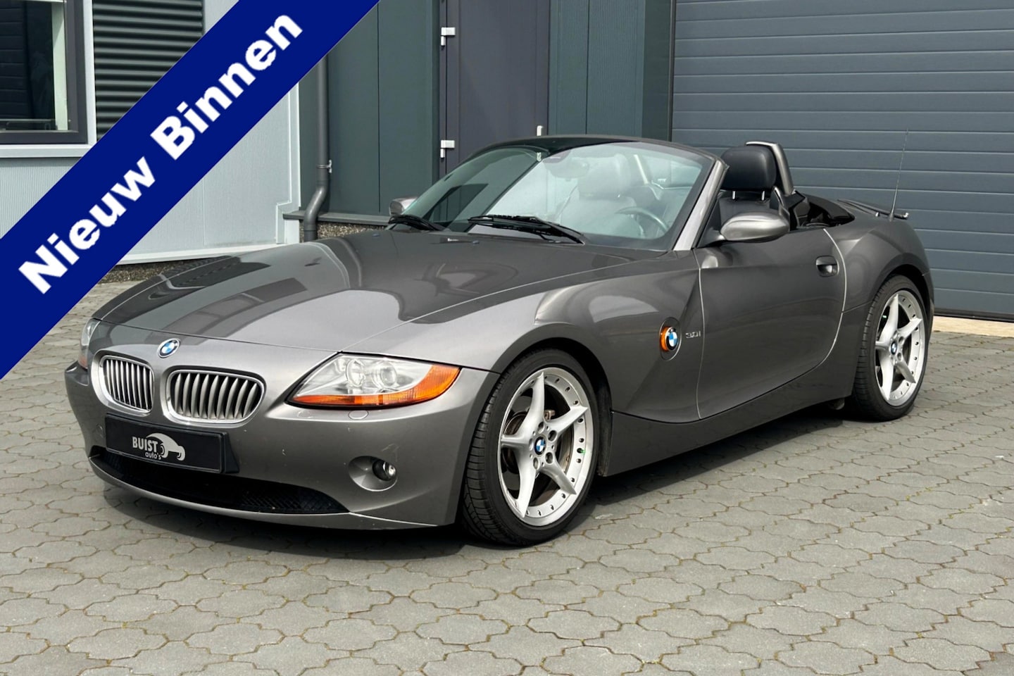 BMW Z4 Roadster - 3.0i S 18" M-onderstel XENON 130695KM! HANDBAK! - AutoWereld.nl