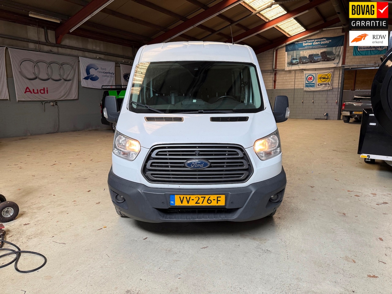 Ford Transit - 350 2.2 TDCI L3H3 DC Ambiente ‘16 AC - AutoWereld.nl