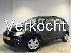 Dacia Sandero - 1.2 Blackline | Bluetooth carkit | Airco | Stuur bekrachtiging | Trekhaak