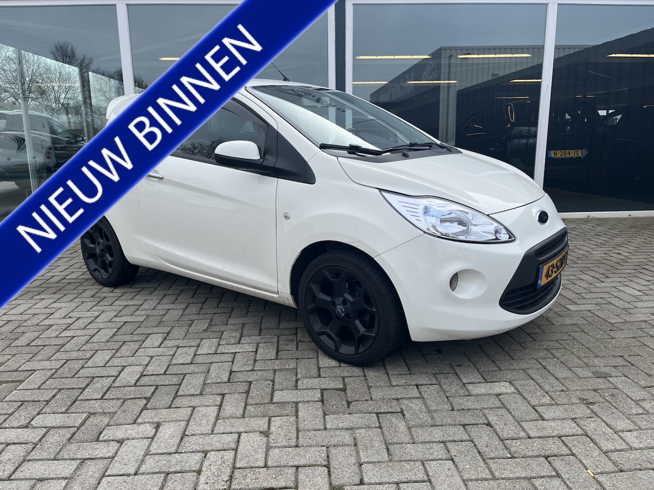 Ford Ka - 1.2 Titanium X start/stop Airco / Leer / Stoelverwarming / Lmv - AutoWereld.nl