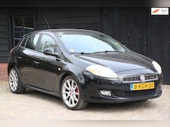 Fiat Bravo - 1.4 T-Jet Dynamic Parkeersensor, 18"inch lmv/Elek-pakket/Apk 03-2027