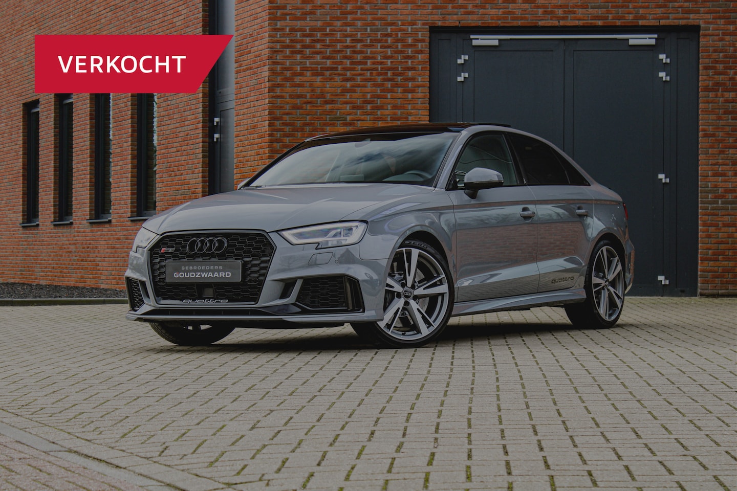 Audi RS3 - Limousine 2.5 TFSI Quattro | Pano | Sportstoelen | B&O | Carbon | Camera | ACC - AutoWereld.nl